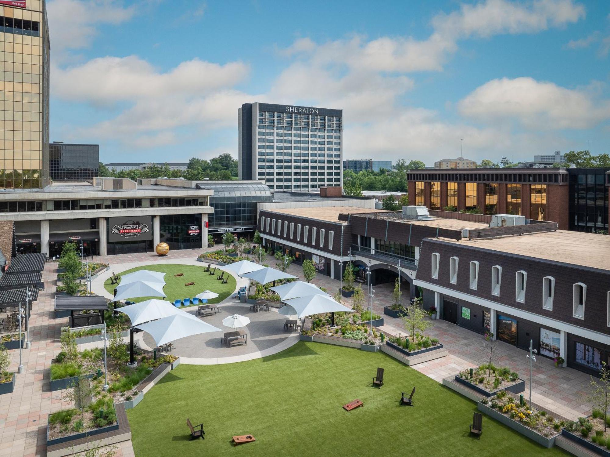 Sheraton Westport Plaza Maryland Heights Exterior photo